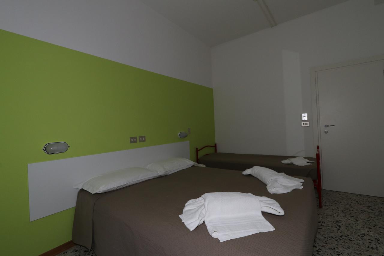 Hotel Urano Cattolica Ngoại thất bức ảnh