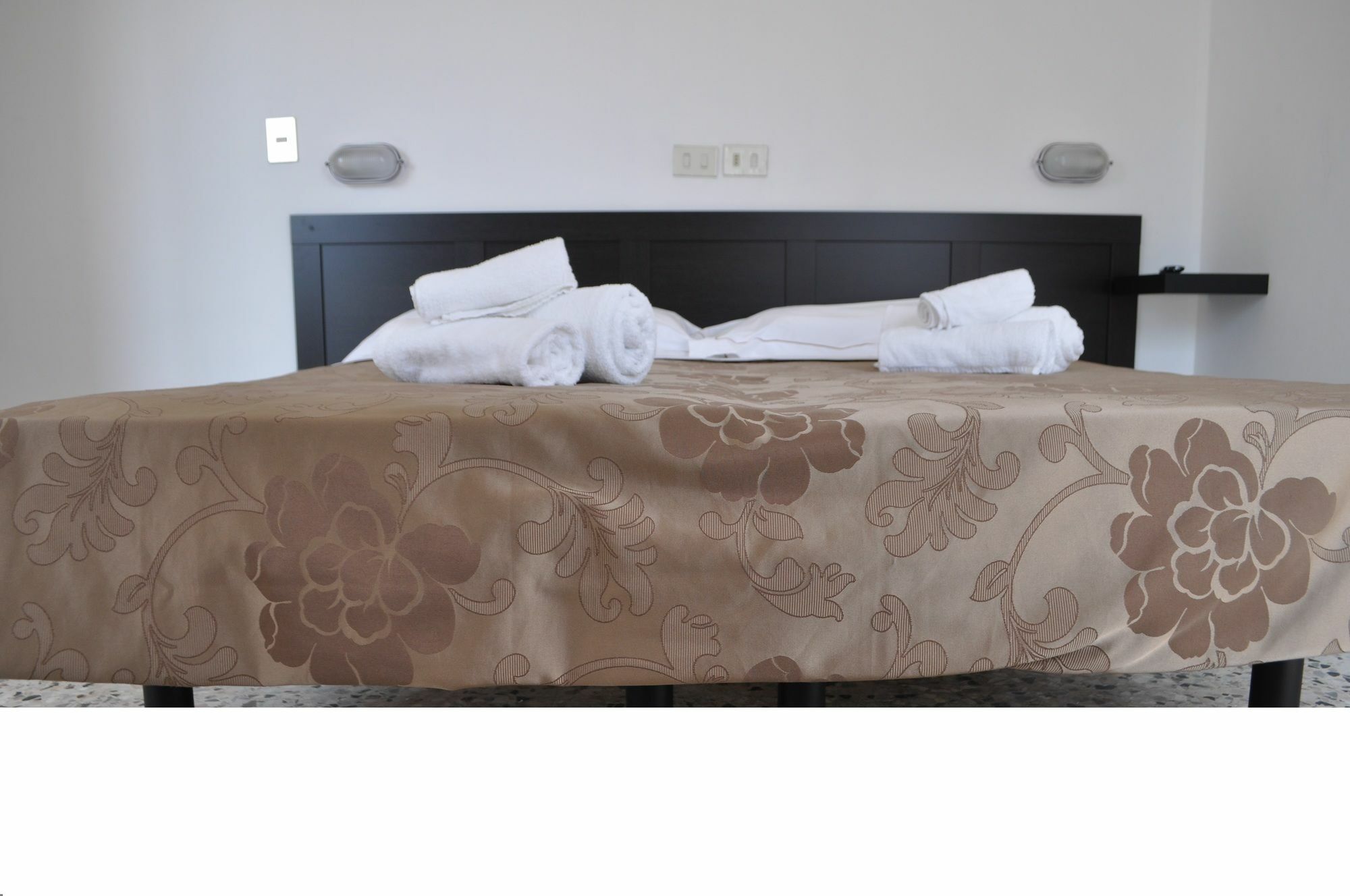 Hotel Urano Cattolica Ngoại thất bức ảnh