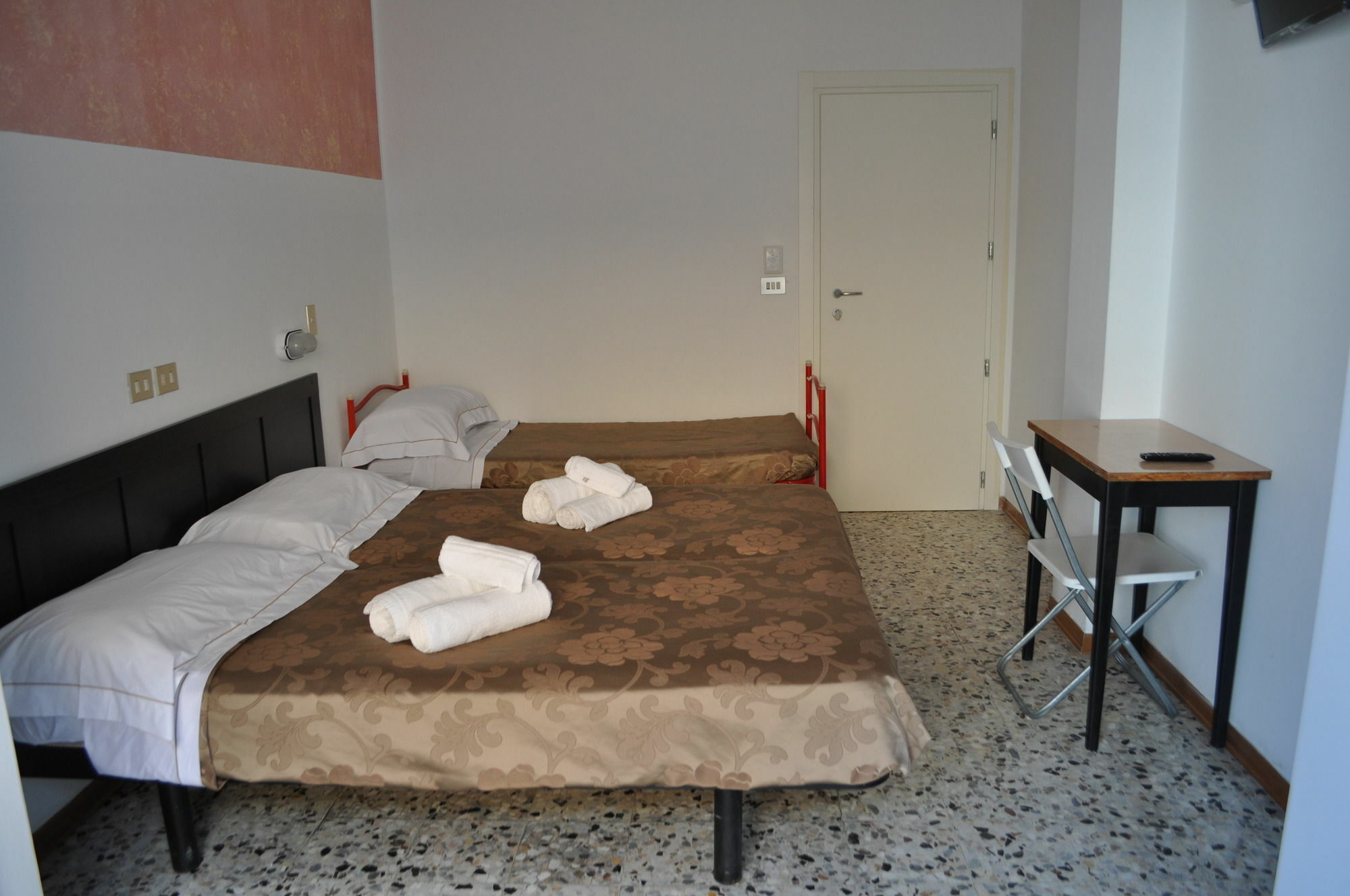 Hotel Urano Cattolica Ngoại thất bức ảnh