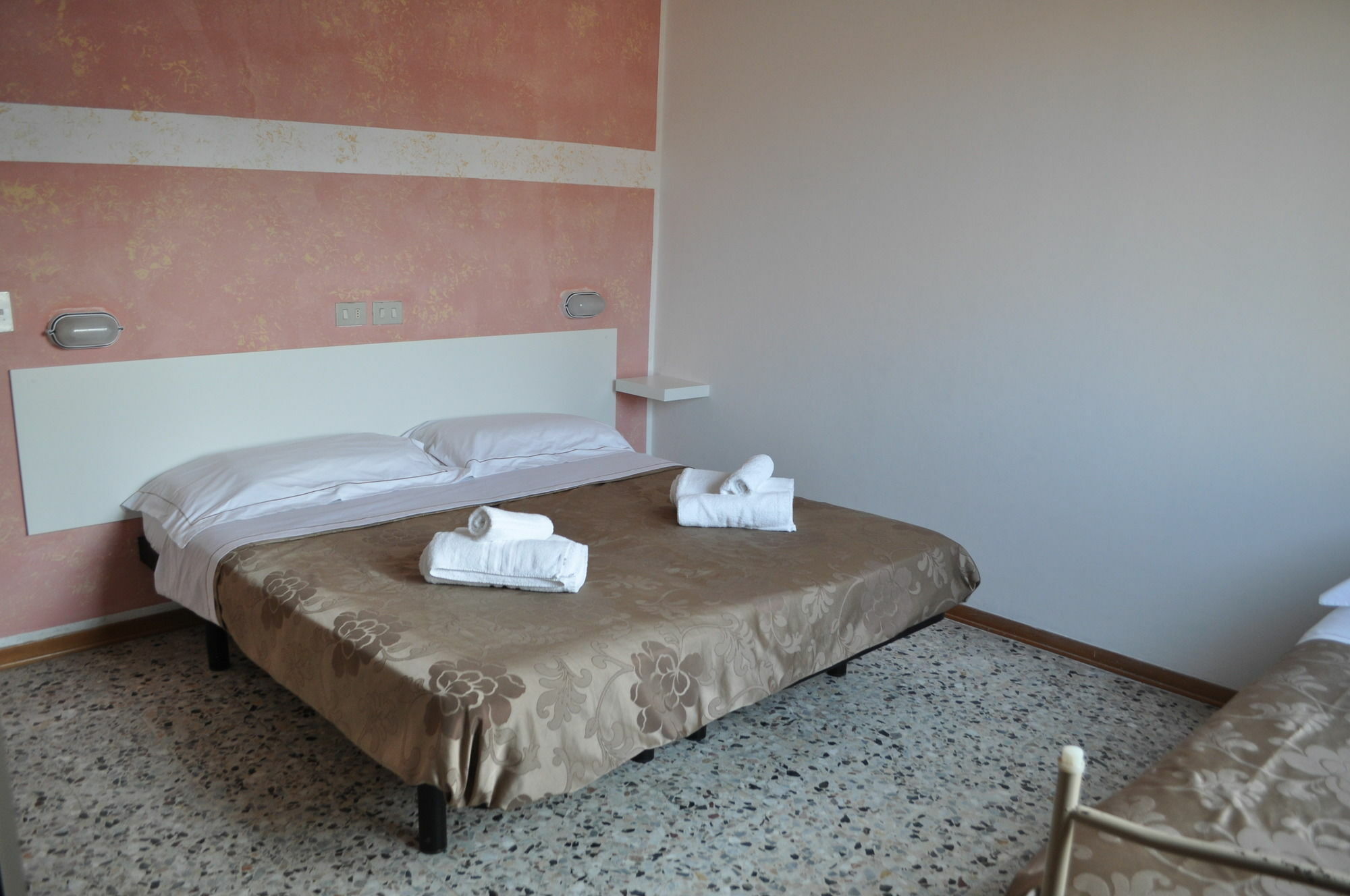 Hotel Urano Cattolica Ngoại thất bức ảnh